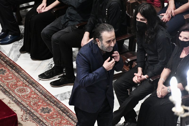 Λάκης Λαζόπουλος