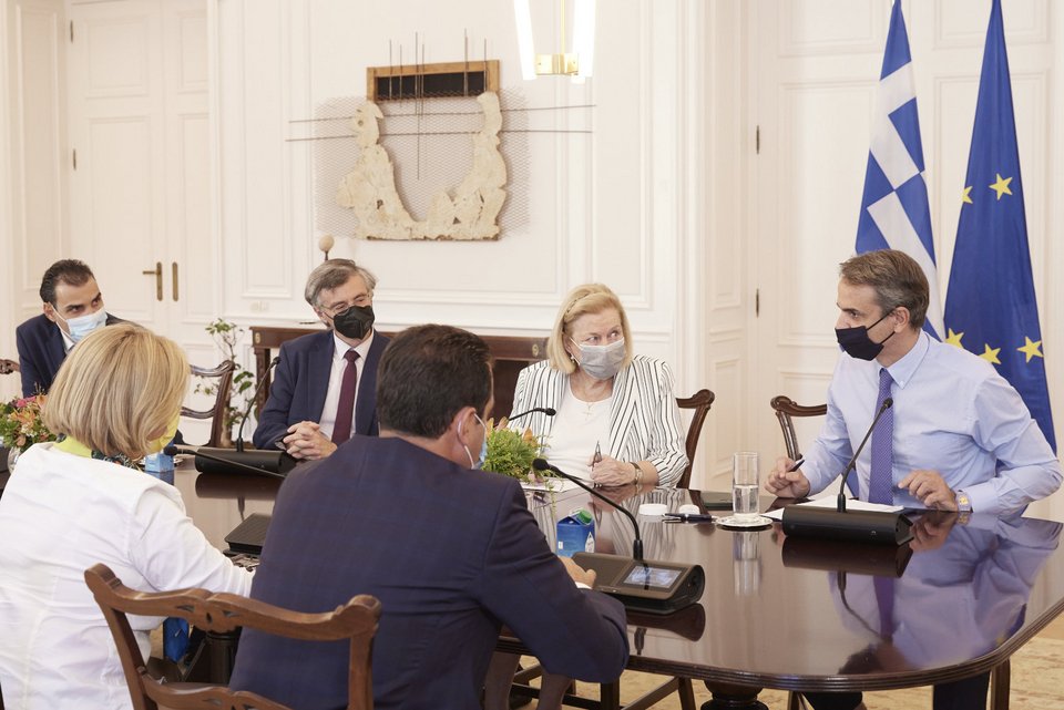 παιδίατροι Μητσοτάκης εμβολιασμοί