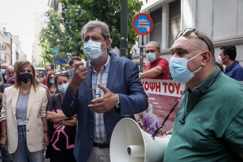 Ο Παύλος Πολάκης μιλά στη συγκέντρωση