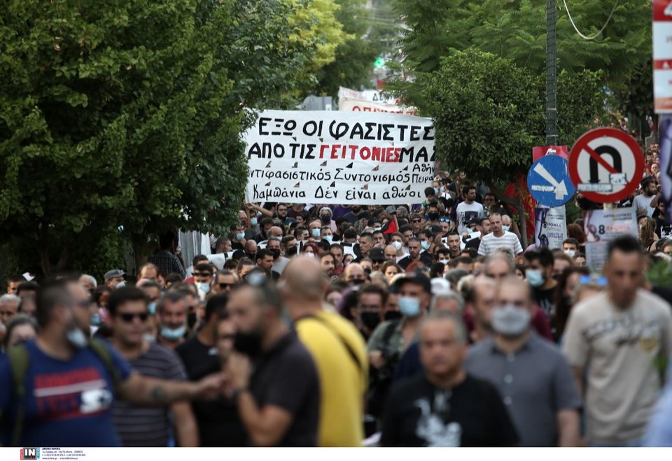 Κόσμος στην πορεία του Παύλου Φύσσα/ Φωτογραφία: Intime News