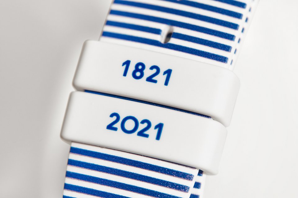 Συλλεκτικό ρολόι της Swatch για τα 200 χρόνια της Ελληνικής Επανάστασης, σχεδιασμένο από τον διάσημο art director Yorgo Tloupas