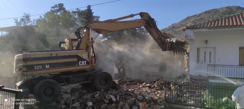 σεισμός Δαμάσι κατεδάφιση