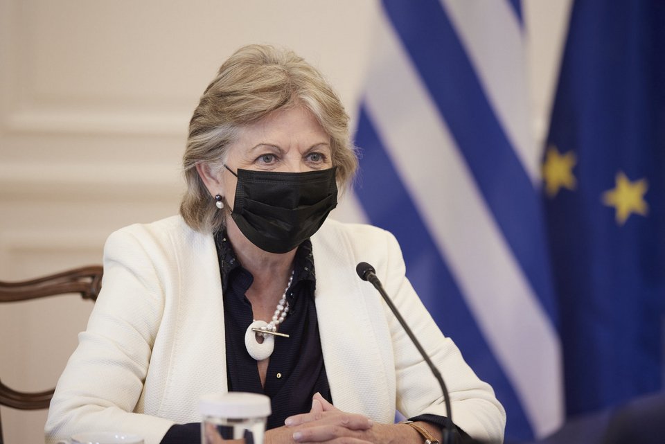 Η επίτροπος Φερέιρα κατά την τοποθέτησή της / Φωτογραφία: Γραφείο Τύπου Πρωθυπουργού-Δημήτρης Παπαμήτσος