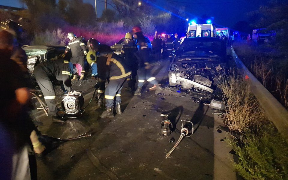 Οι πυροσβέστες είχαν εξαιρετικά δύσκολο έργο / Φωτογραφία: Intimenews-ΜΑΚΡΗΣ ΝΙΚΟΣ