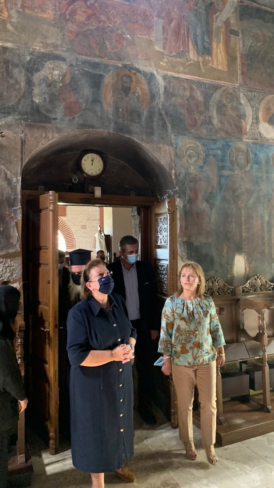 λινα μενδωνη 