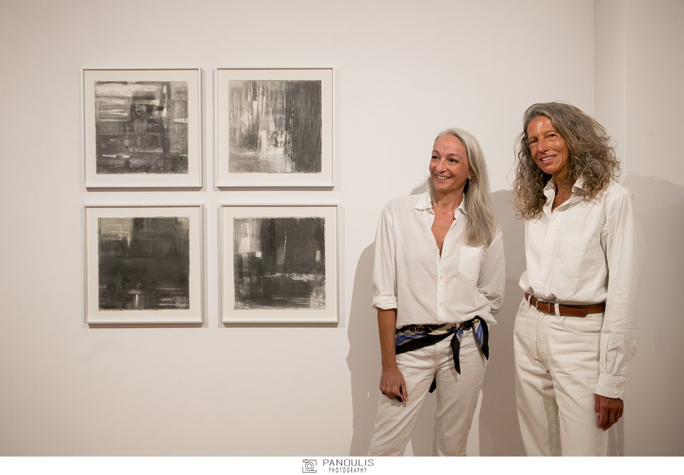 Αλεξάνδρα Αθανασιάδη (γλύπτρια) και Μαργαρίτα Τριβυζά (φωτογράφος)