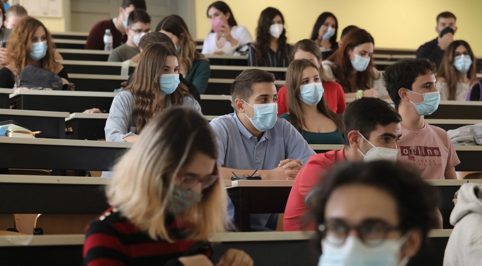 Όλοι οι φοιτητές φαίνεται πως τήρησαν ευλαβικά τα μέτρα