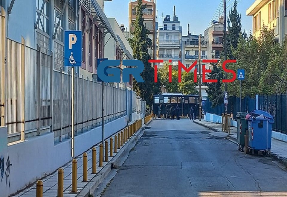ΕΠΑΛ Σταυρούπολης αστυνομία