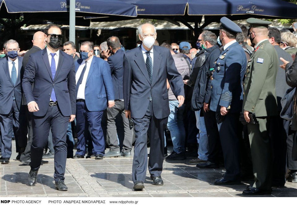 Ο Απόστολος Κακλαμάνης