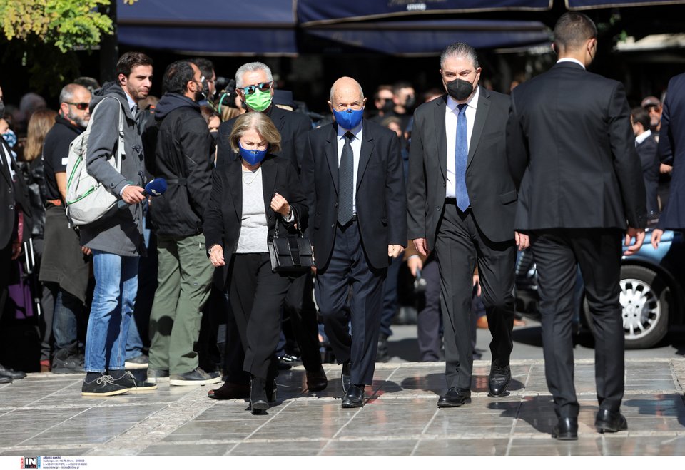 Ο Κώστας Σημίτης με τη σύζυγό του Δάφνη
