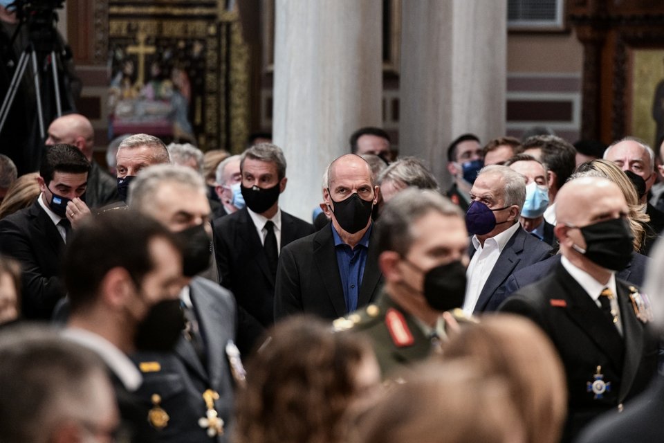 Ο Αν. Λοβέρδος, ο Γ. Βαρουφάκης και ο Αλέκος Φλαμπουράρης