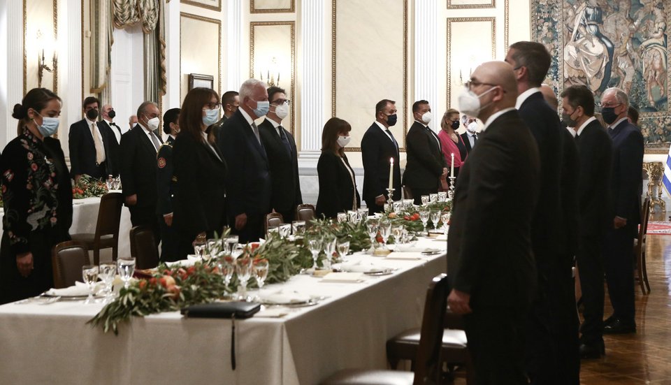 Επίσημο δείπνο προς τιμή του προέδρου της Βόρειας Μακεδονίας