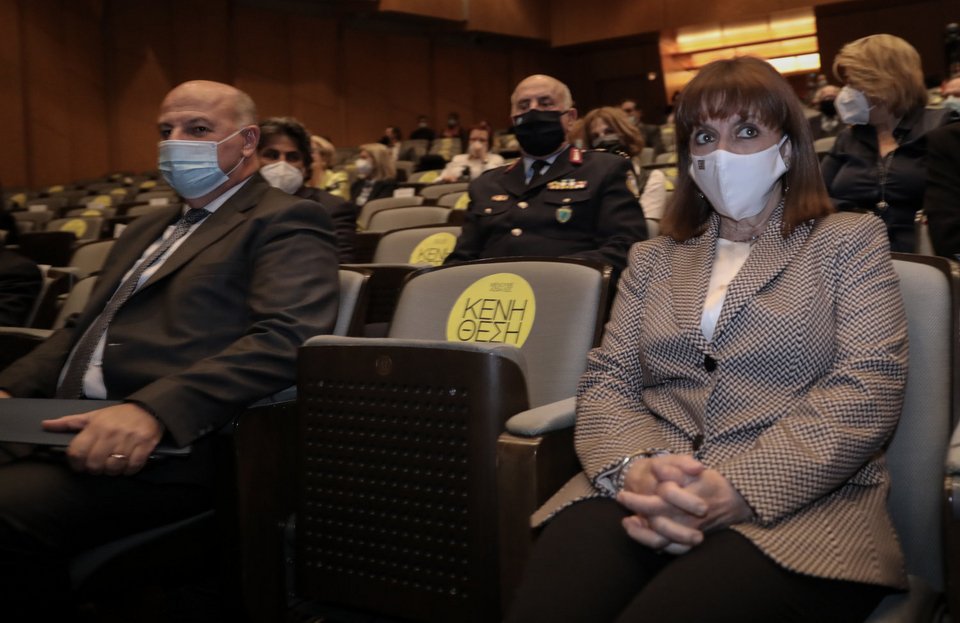 Η Κατερίνα Σακελλαροπούλου και ο υπουργός Δικαιοσύνης, Κώστας Τσιάρας / Φωτογραφία: Intimenews-ΛΙΑΚΟΣ ΓΙΑΝΝΗΣ