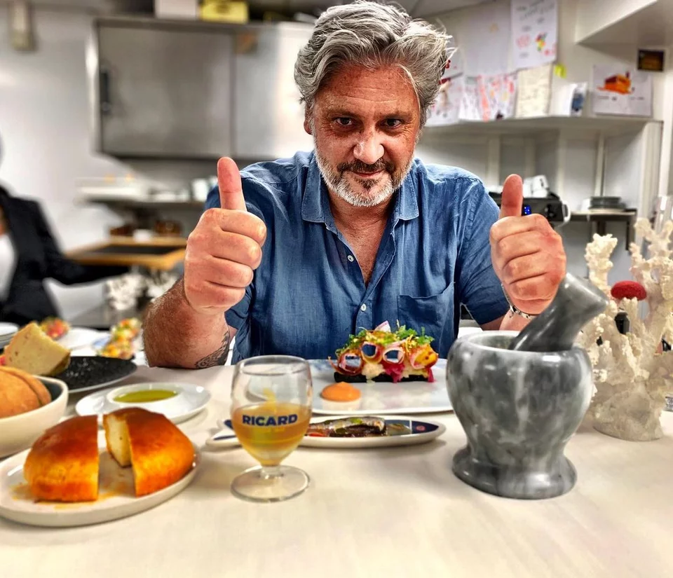 Ο food expert Sebastien Riperi