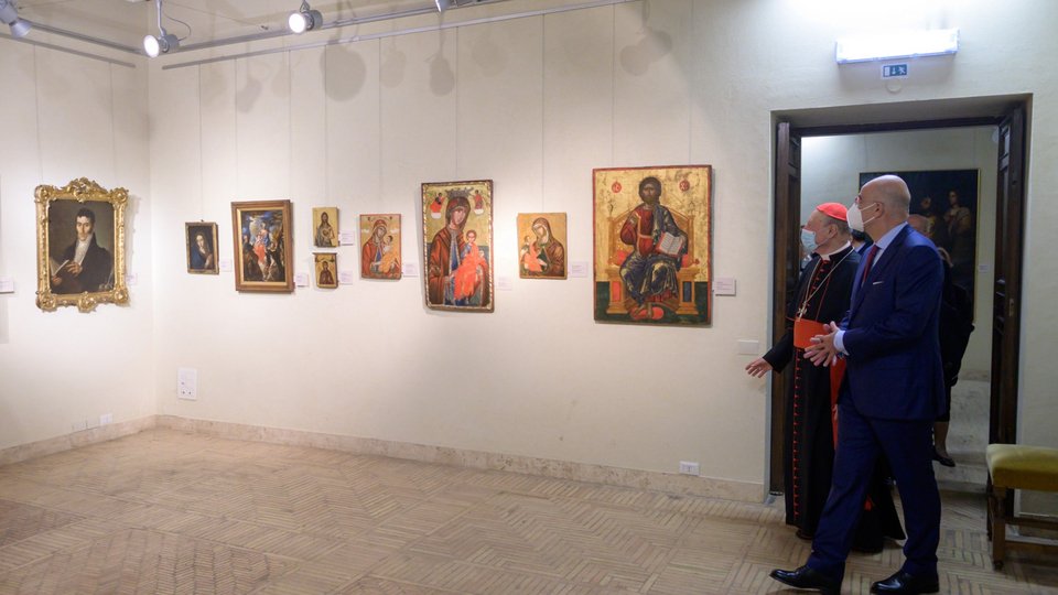 νικος δενδιας