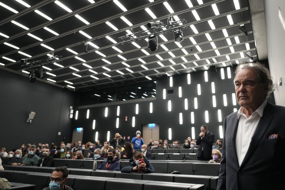 Ο Όλιβερ Στόουν κατά την προβολή του νέου του ντοκιμαντέρ για τον Τζον Κένεντι στο φεστιβάλ κινηματογράφου της Ρώμης στις 20 Οκτωβρίου