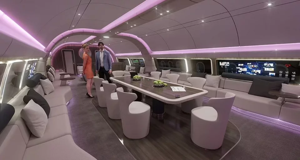 Το πολυλειτουργικό σαλόνι στο κέντρο του αεροσκάφους, έχει ένα σύστημα προβολής ενσωματωμένο στους τοίχους και τις οροφές