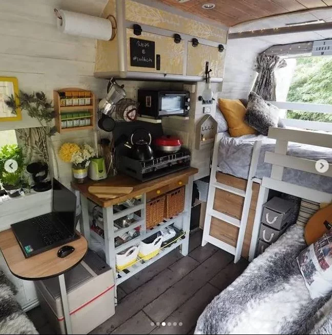 εσωτερικό του βαν