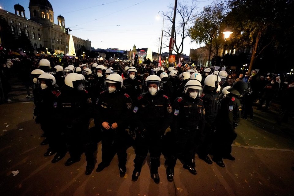 Διαδήλωση στην Αυστρία/ Φωτογραφία: AP IMAGES