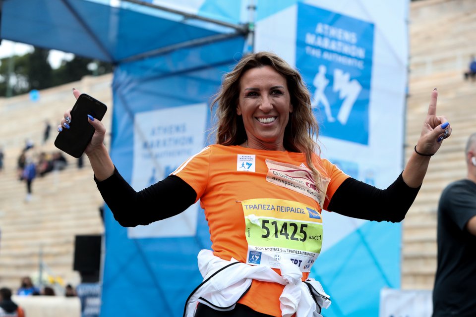 Η Ολυμπιονίκης, Πηγή Δεβετζή