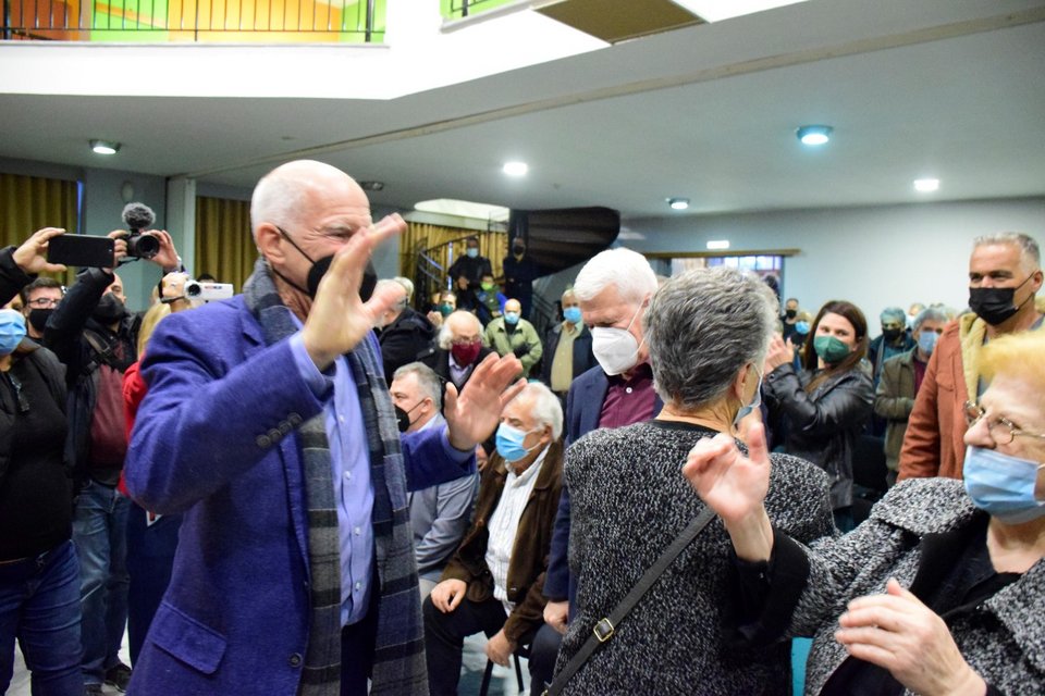 Ο Γιώργος Παπανδρέου σε εκδήλωση υποστηρικτών του στην Αργολίδα - Φωτογραφία: EUROKINISSI /ΒΑΣΙΛΗΣ ΠΑΠΑΔΟΠΟΥΛΟΣ