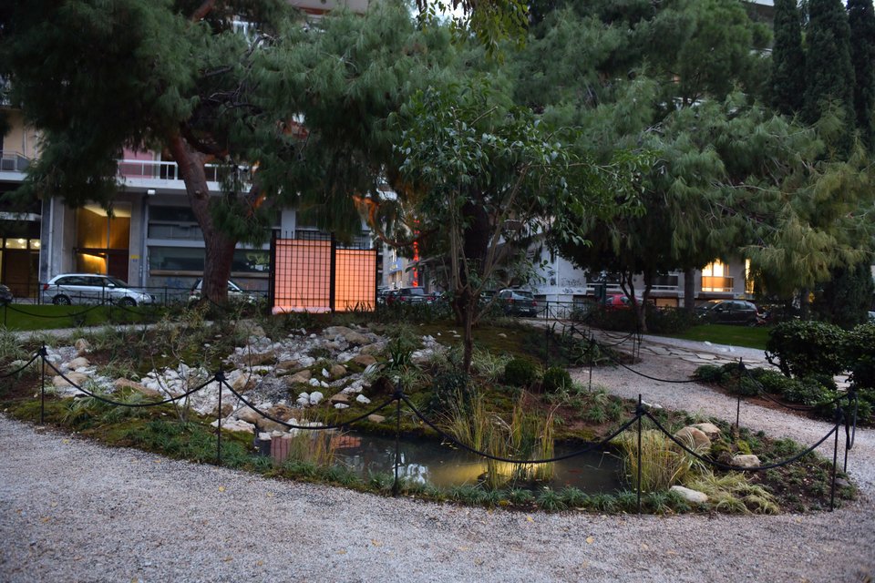 Για τον φωτισμό του ιαπωνικού κήπου έγινε ειδική μελέτη