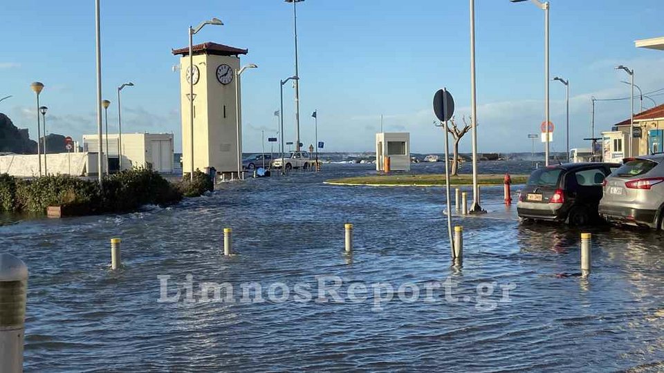 Λήμνος, πλημμύρισε το λιμάνι