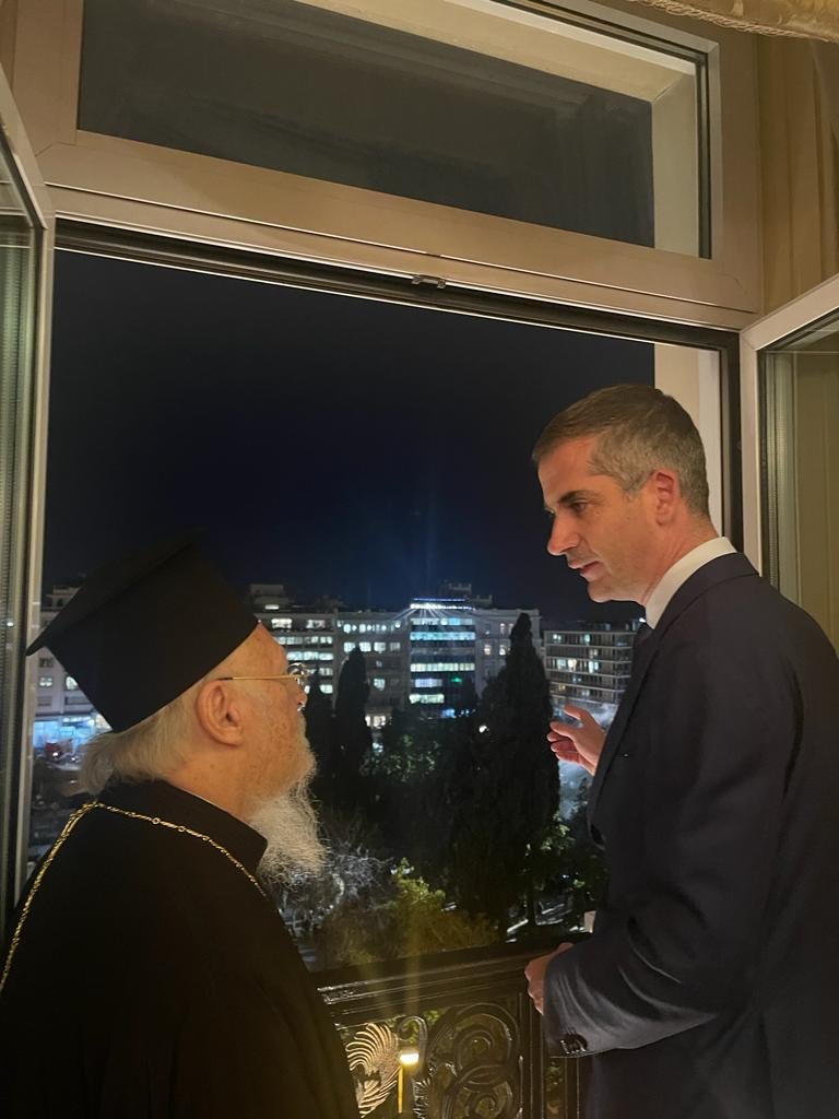 Μπακογιάννης Σύνταγμα δέντρο Χριστούγεννα Βαρθολομαίος