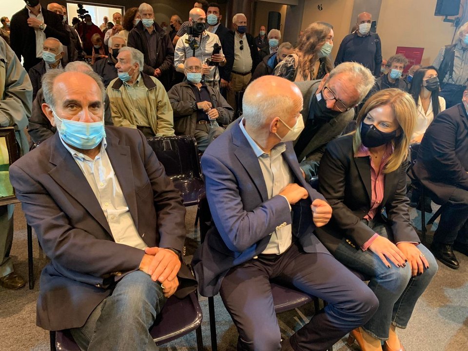 Παρών στην ομιλία Παπανδρέου στο Αγρίνιο ο πρώην περιφερειάρχης Απόστολος Κατσιφάρας