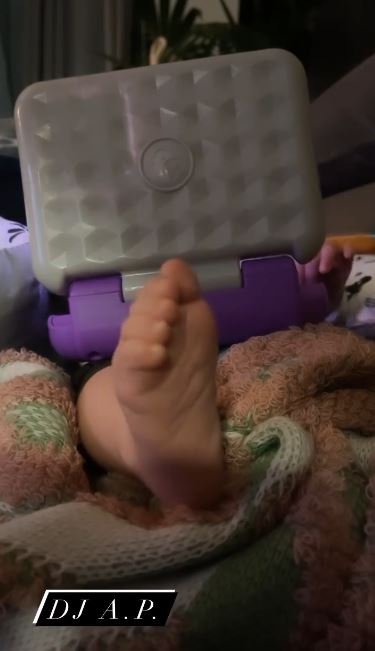 Πετρετζίκης γιος Instastory