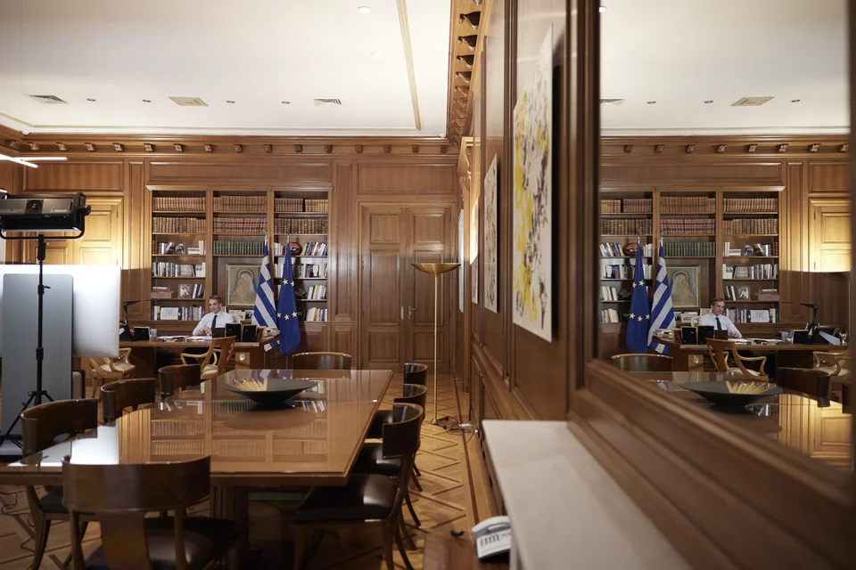 Ο πρωθυπουργός Κυριάκος Μητσοτάκης συνομίλησε διαδικτυακά με τον Πρόεδρο της Συνομοσπονδίας Βρετανικών Βιομηχανιών (CBI), Λόρδο Καράν Μπιλμόρια.