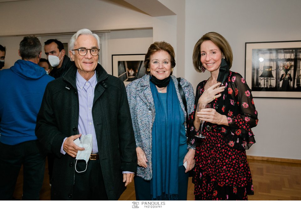 Πρέσβης Ηλίας Γούναρης, Νάντα Γερουλάνου &amp; η φωτογράφος Μαργαρίτα Μαυρομιχάλη