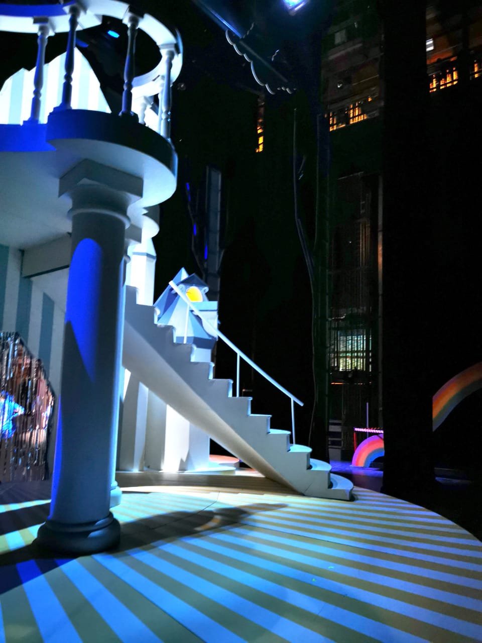 Άποψη από το σκηνικό της όπερας Ο Μαγικός Αυλός στην Όπερα της Λωρραίνης.