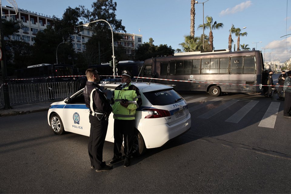 Αστυνομικά μέτρα στην Αθήνα λόγω της επίσκεψης του Πάπα Φραγκίσκου