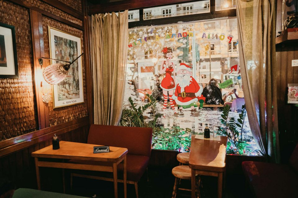 Το τραπέζι που κάθισε ο Φρανκ Σινάτρα 