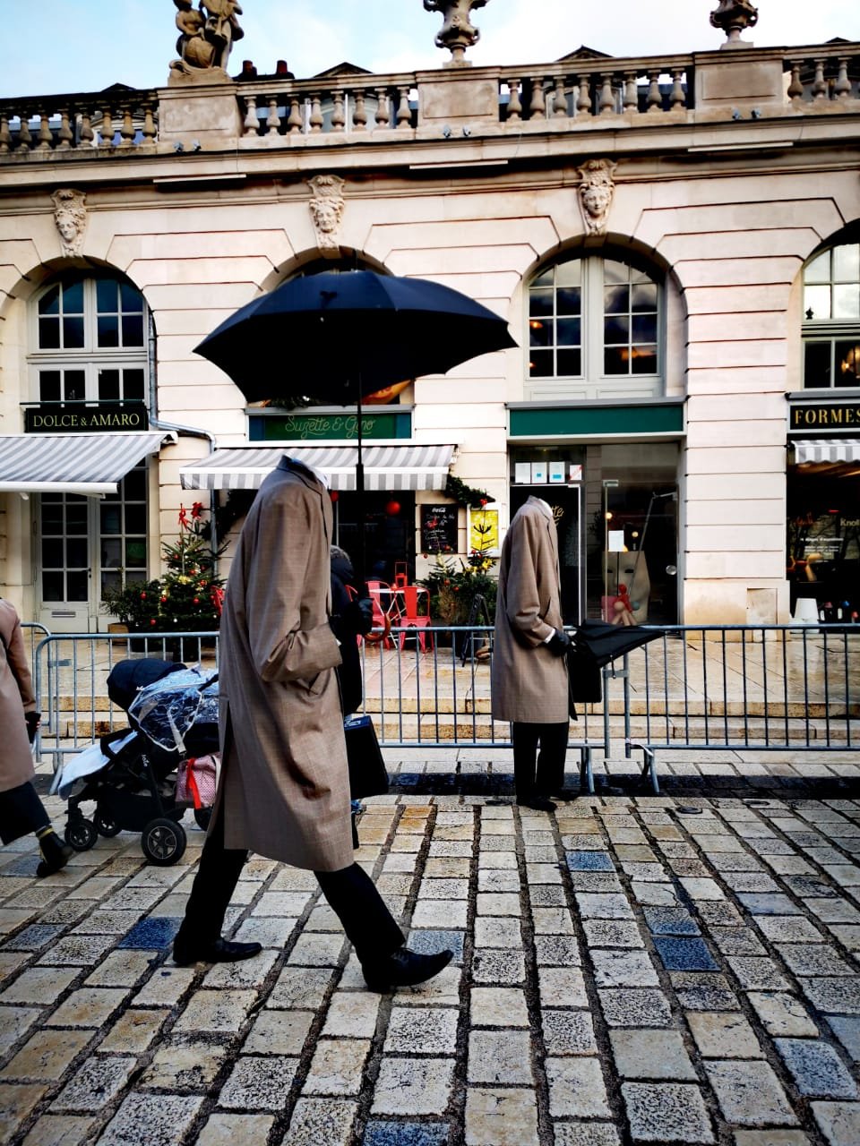 Γλυπτά στολίζουν τους εμπορικούς πεζοδρόμους της πόλης Νανσί. 