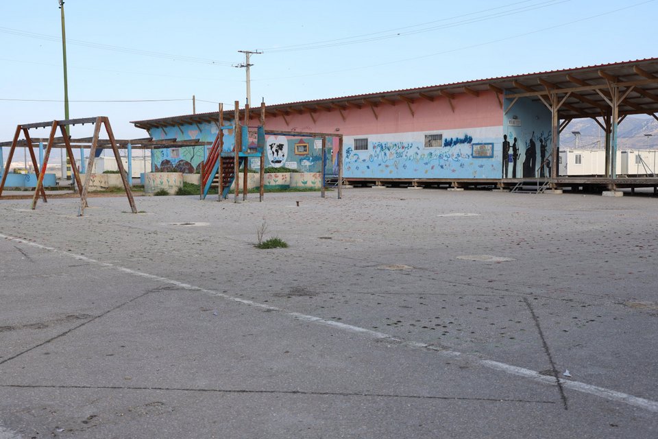 Δομής Φιλοξενίας Σκαραμαγκά, Μηταράκης