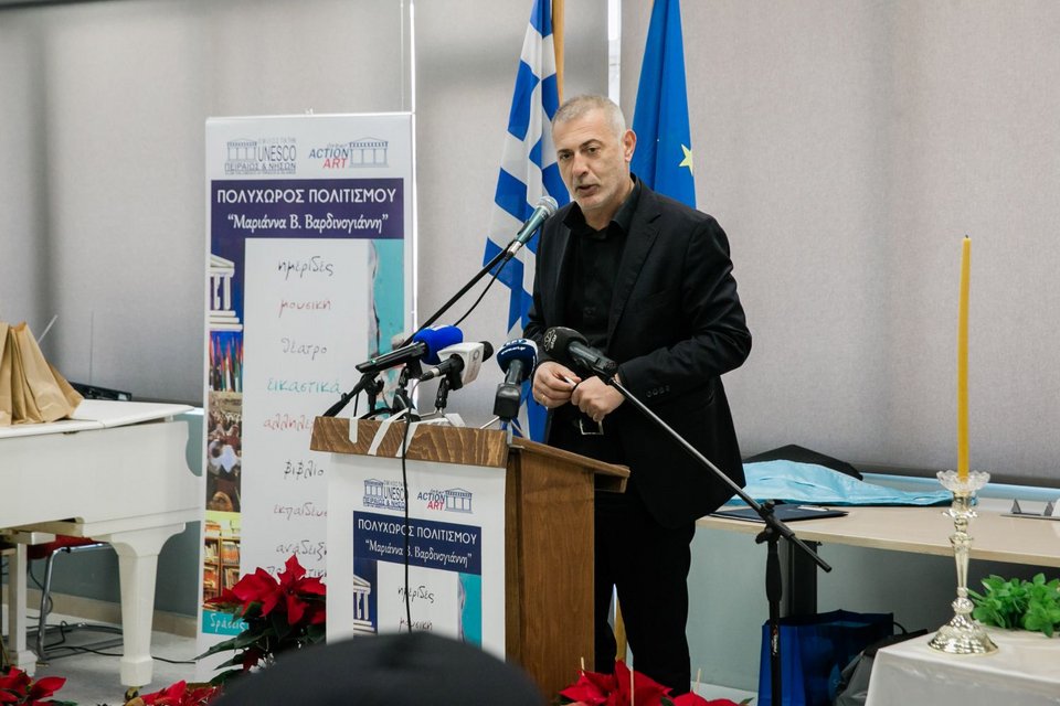 Γιάννης Μώραλης