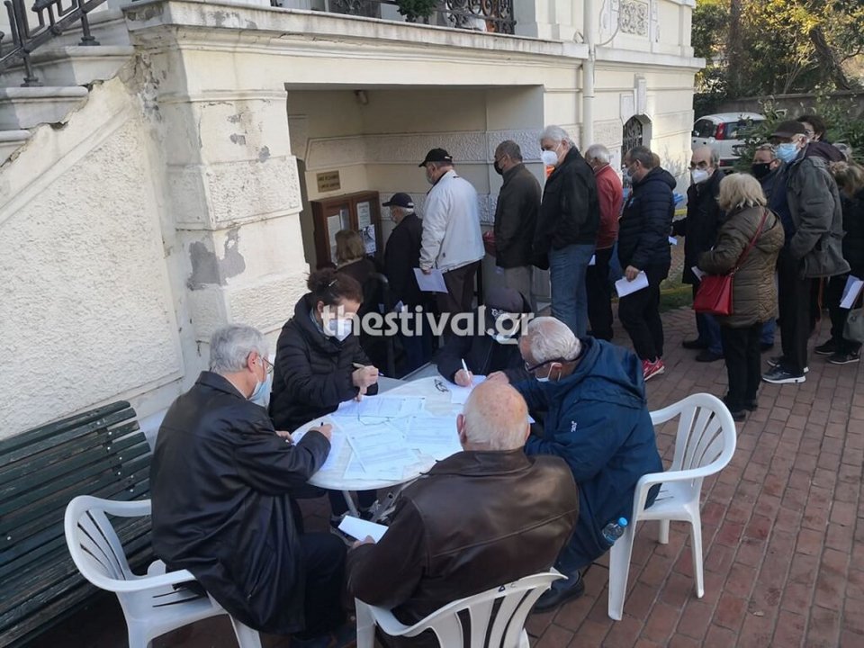 εκλογές ΚΙΝΑΛ, Θεσσαλονίκη, ουρές
