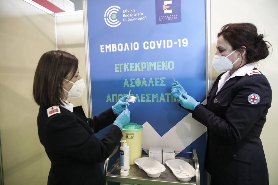 εγκαίνια του νέου mega Εμβολιαστικού Κέντρου στη Γλυφάδα