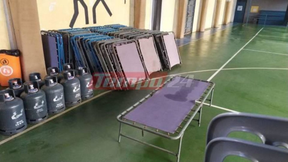 Σε κλειστό στάδιο της Κάτω Αχαΐας θα φιλοξενηθούν οι 50 πολίτες που πλημμύρισαν τα σπίτια τους / Φωτογραφία: tempo24.news