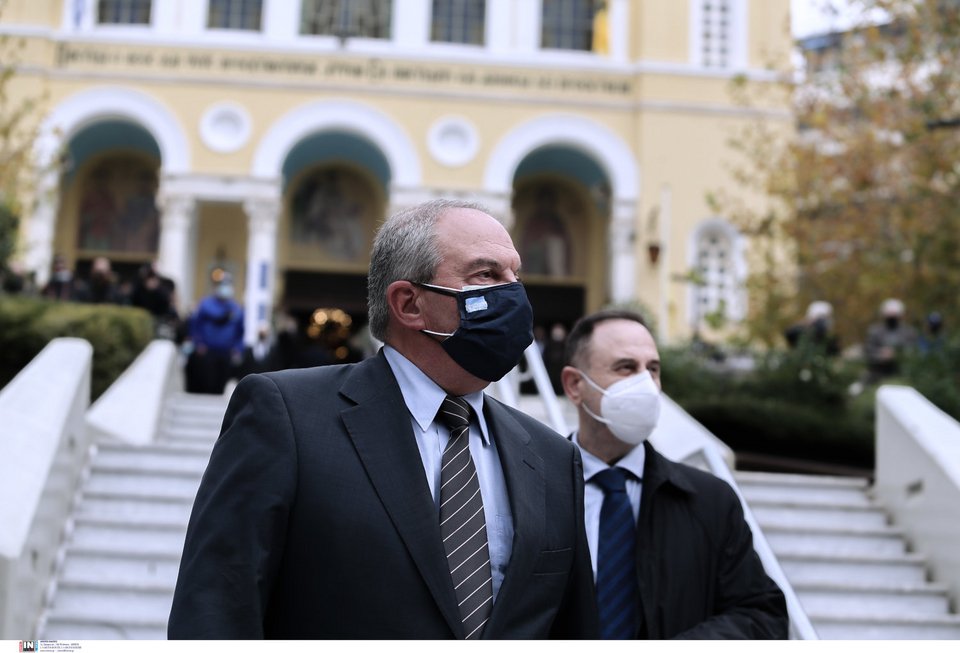 Κάρολος Παπούλιας, εξόδιος ακολουθία, Κώστας Καραμανλής