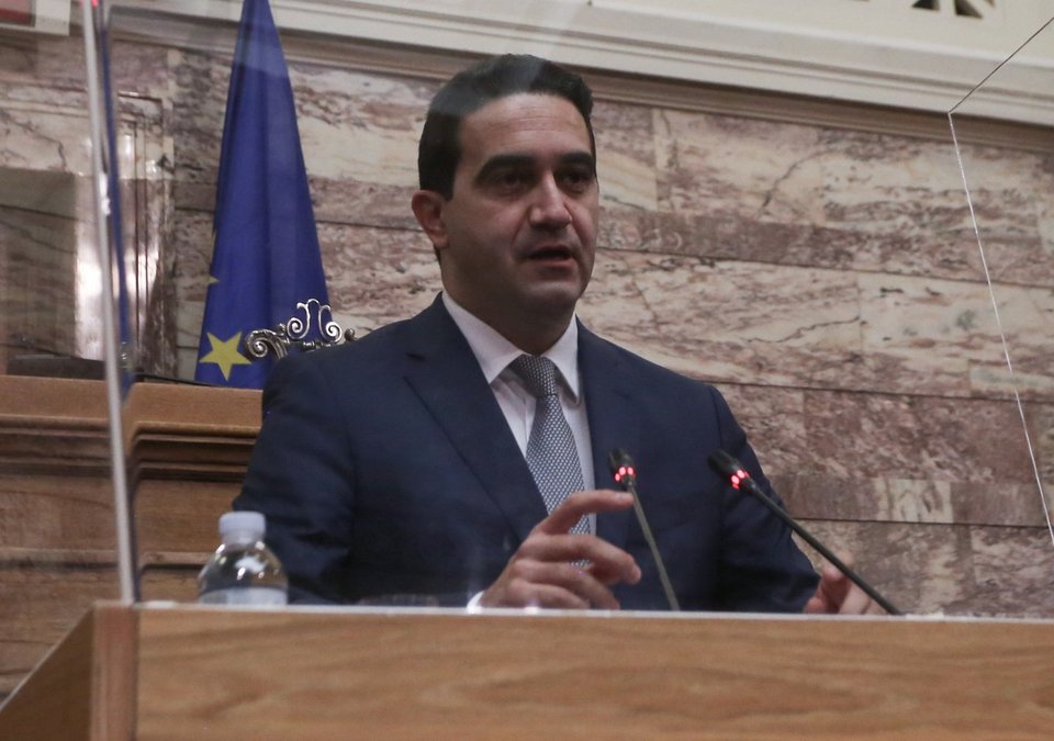 Ο νέος πρόεδρος της ΚΟ Μιχάλης Κατρίνης στην ομιλία του -Φωτογραφία: ΤΑΤΙΑΝΑ ΜΠΟΛΑΡΗ / EUROKINISSI