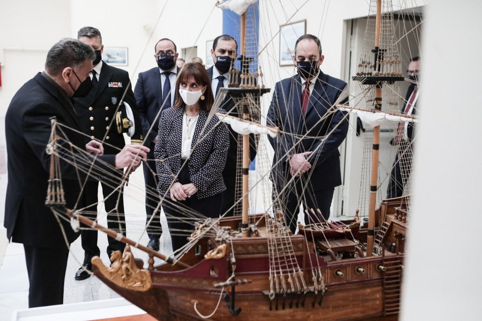 Κατερίνα Σακελλαροπούλου