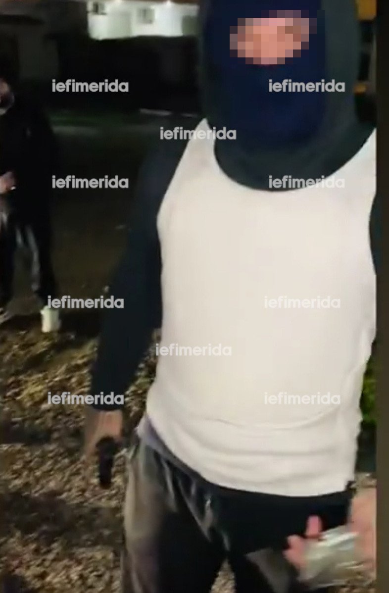 Ρομά με αλεξίσφαιρο, όπλο και χρήματα 