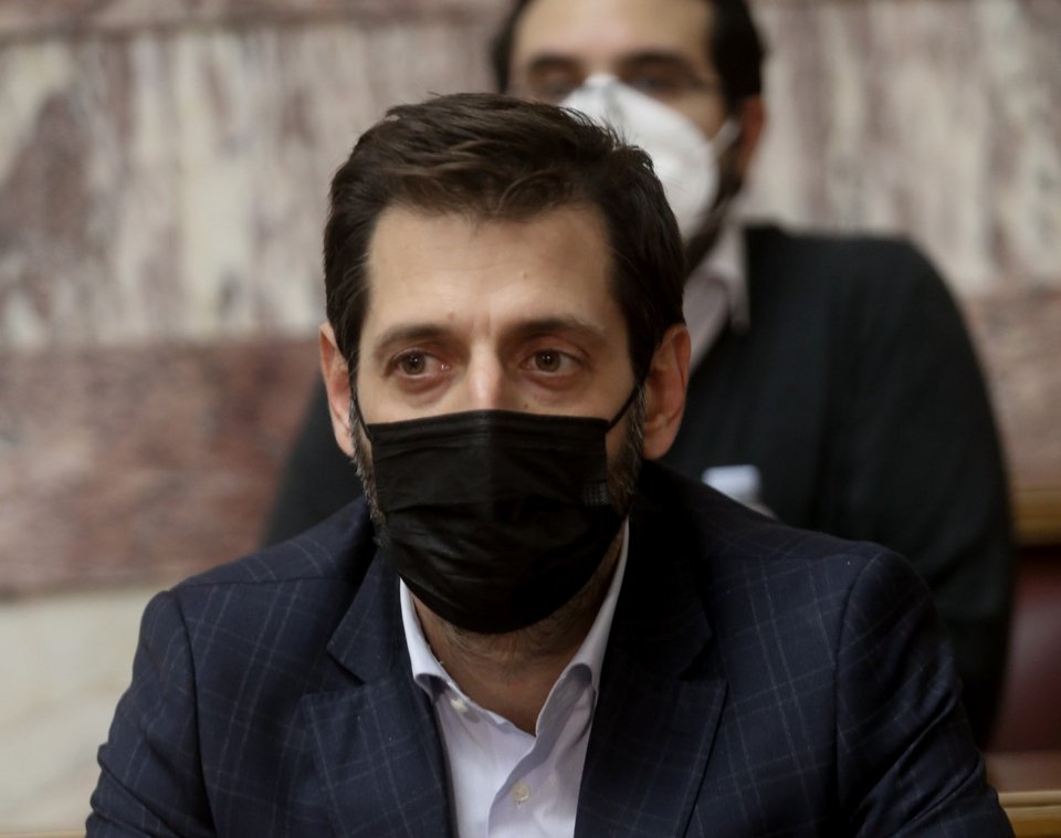 Ο Βαγγέλης Τσόγκας, σύμβουλος του προέδρου Ν. Ανδρουλάκη στη Βουλή - Φωτογραφία: ΧΡΗΣΤΟΣ ΜΠΟΝΗΣ//EUROKINISSI