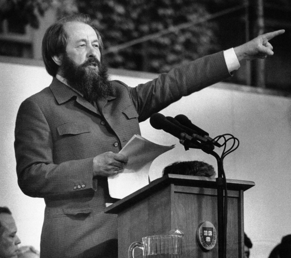 Ο Αλεξάντρ Σολζενίτσιν / Φωτογραφία: AP Photos