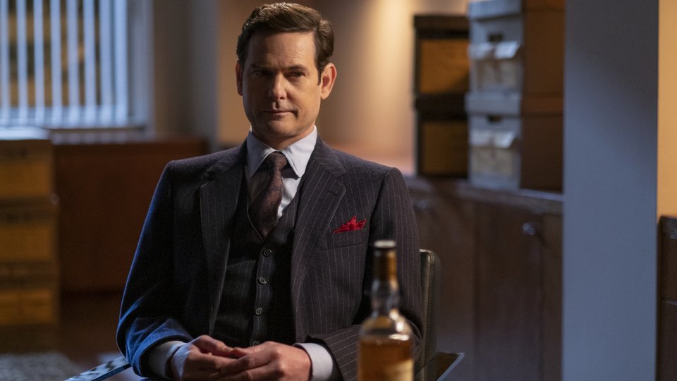 Ο Χένρι Τόμας στη σειρά τρόμου του Netflix The Haunting of Bly Manor