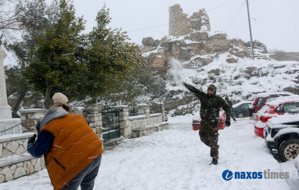κακοκαιρία Ελπίς, χιόνια στις Κυκλάδες