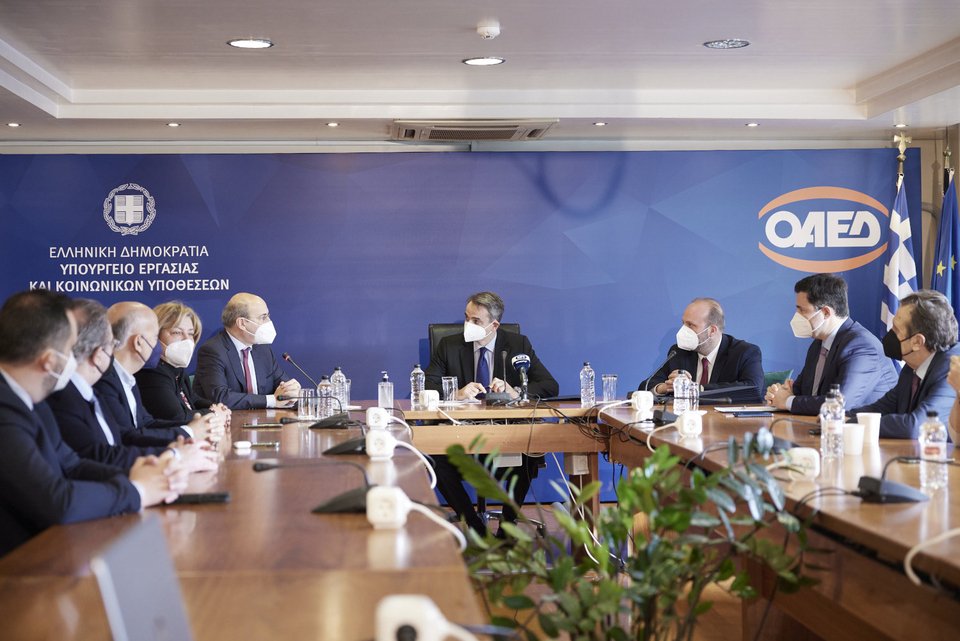Κυριάκος Μητσοτάκης στον ΟΑΕΔ